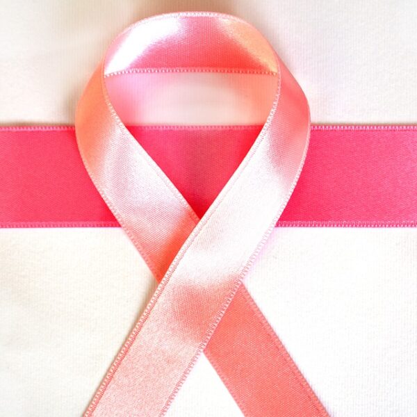精密検査の必要性判定　乳がん診断ＡＩを開発　慶大