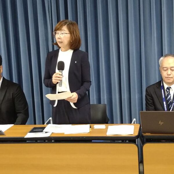 日本の高校生は授業に関心あるが探究心不足　４カ国で科学意識調査