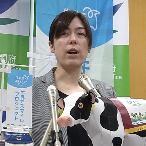 創薬力強化に3300億円　政策パッケージ公表