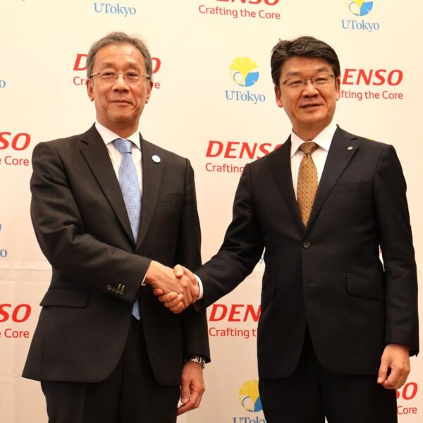 モビリティ起点の社会システム構築　東大とデンソーが産学協創協定