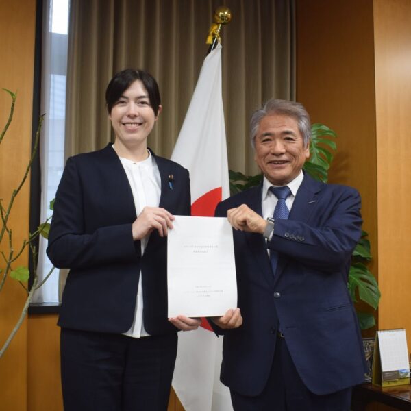 マテリアル研究開発を強化　AI活用で速度10倍に　内閣府会議が提言
