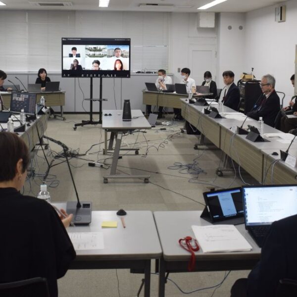 多数の医療情報を統合解析　高度な二次利用環境構築へ　内閣府検討会が報告書